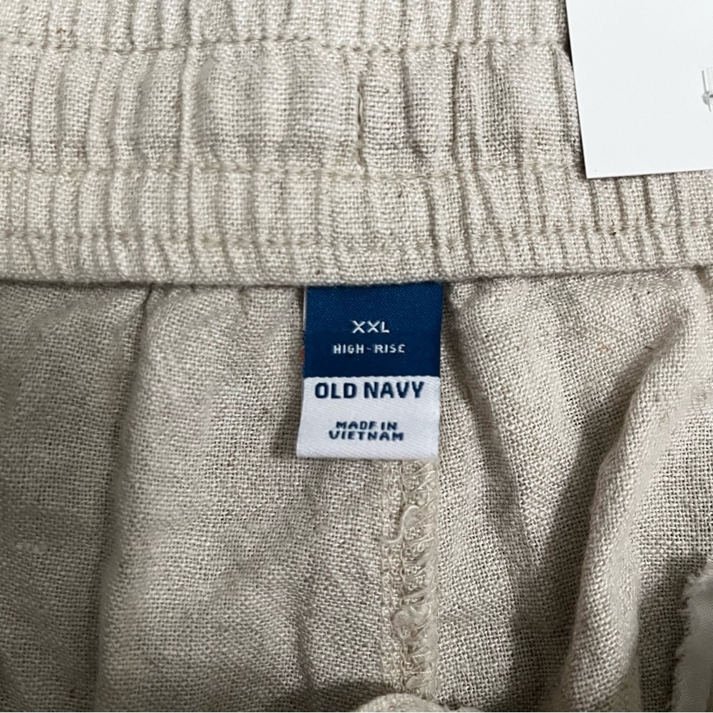 NWT Women’s Old Navy High-Waisted Linen-Blend Shorts -- 3.5-inch inseam XXL - Picture 3 of 6